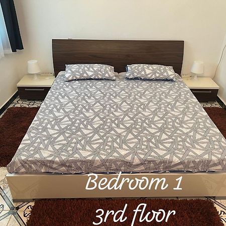 נאדור Apartment Ayoub -For Families Only- מראה חיצוני תמונה