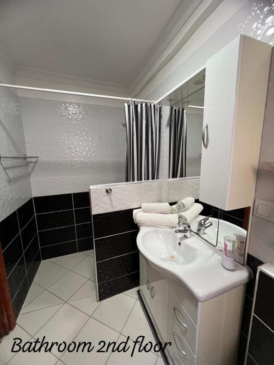 נאדור Apartment Ayoub -For Families Only- מראה חיצוני תמונה